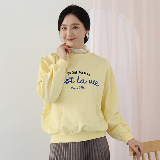 웬디즈갤러리 여성 세라비 맨투맨 티셔츠 UTS105이미지입니다. 누르면 해당 게시물로 새창이동합니다.