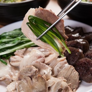 늘바른 돼지 머리고기 1.2kg이상 반마리 수육용덩어리 국산_이미지