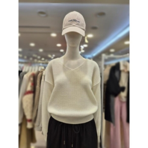 부루앤쥬디 세이브존03 하찌 오버 브이 니트 AGBBRCPO028AA 30415524