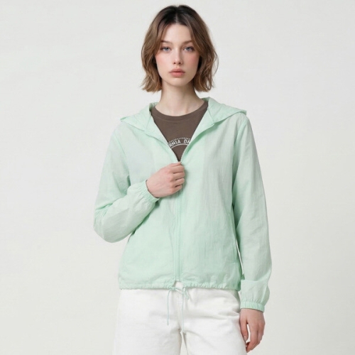 포커스 스탠다드 윈드 브레이커 점퍼 PBVFF6M1JP1141이미지입니다. 누르면 해당 게시물로 새창이동합니다.