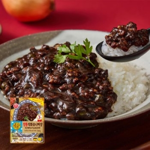 오뚜기 오즈키친 정통 직화 유니짜장 180g (1개)_이미지