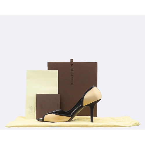 루이비통 스미스마켓 오픈토 하이힐 구두 K43633LV