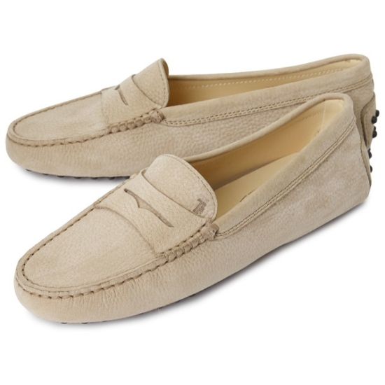 토즈 고미노 드라이빙슈즈 XXW00G00010S7JC818이미지입니다. 누르면 해당 게시물로 새창이동합니다.