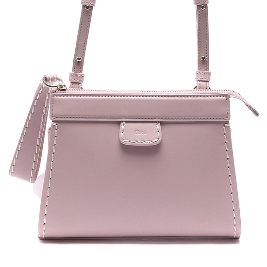 끌로에 에디스 파우치 크로스백 CHC22WP214I90 521이미지입니다. 누르면 해당 게시물로 새창이동합니다.