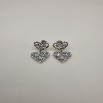 <b>스텔라</b>앤로라 여성귀걸 특수큐빅 하트 포인트 귀걸이 <b>18</b>K도금 SAR-131 골드