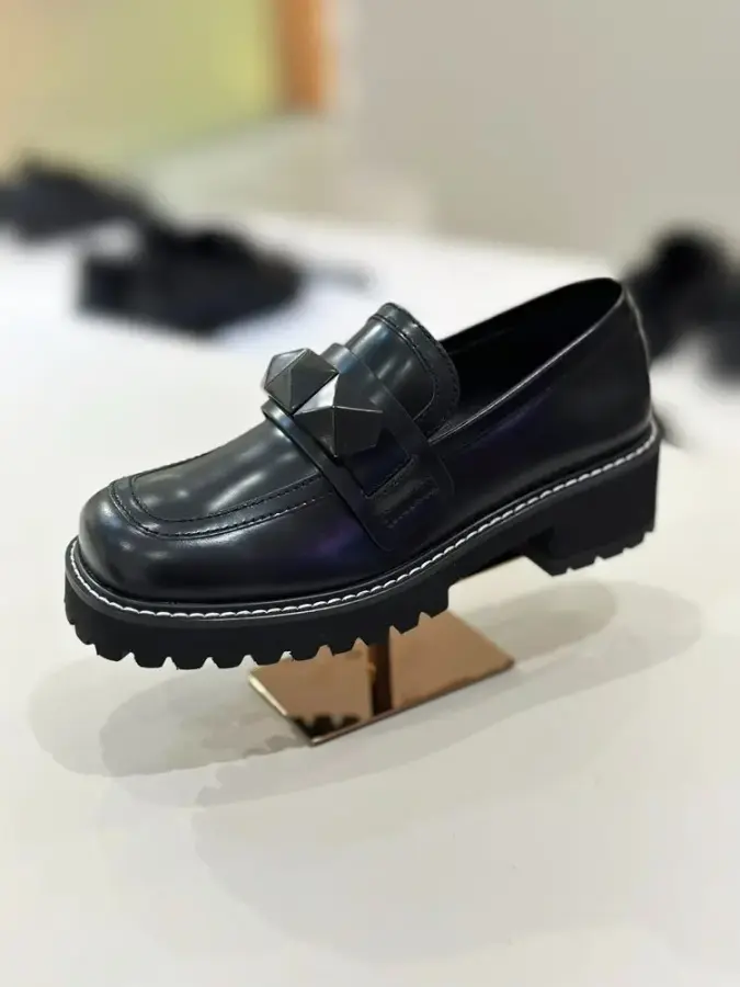 �ڿ����δ���Ʈ�� ���޸����� ������ ���� ���� DG1DA23519BLK