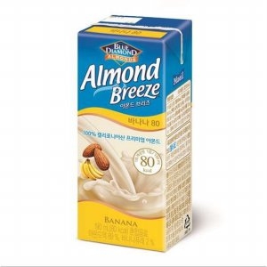 매일유업 블루다이아몬드 아몬드 브리즈 바나나 190ml이미지입니다. 누르면 해당 게시물로 새창이동합니다.