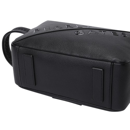 �ĸ������� ���� �ΰ� �� ���� �Ŀ�ġ�� 511F2BG041_BK