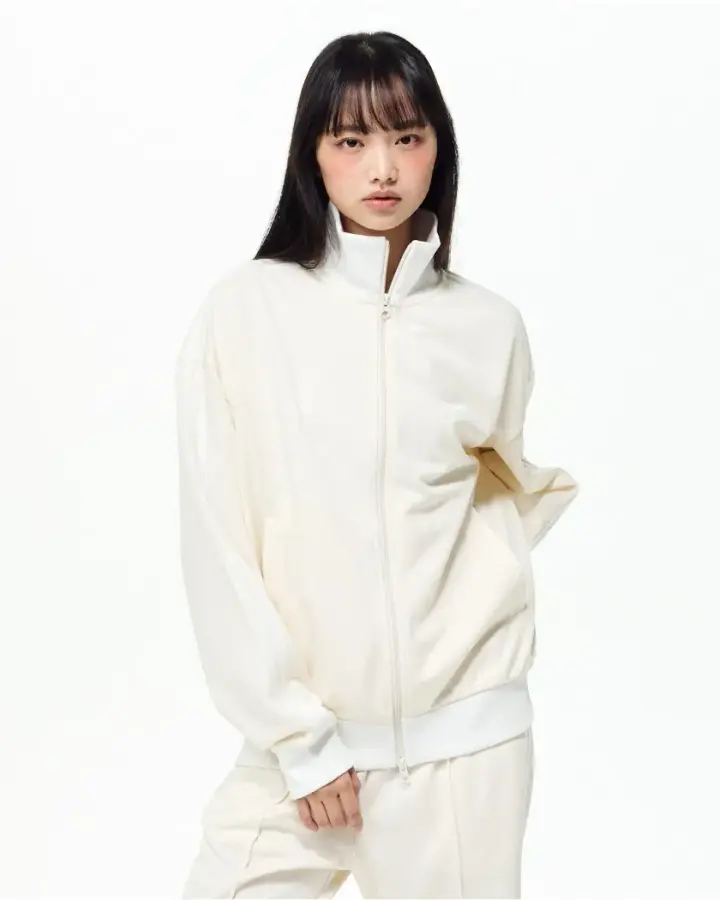 26 클래식 NY 트랙 탑 퓨어베이지 PNES26TR0170