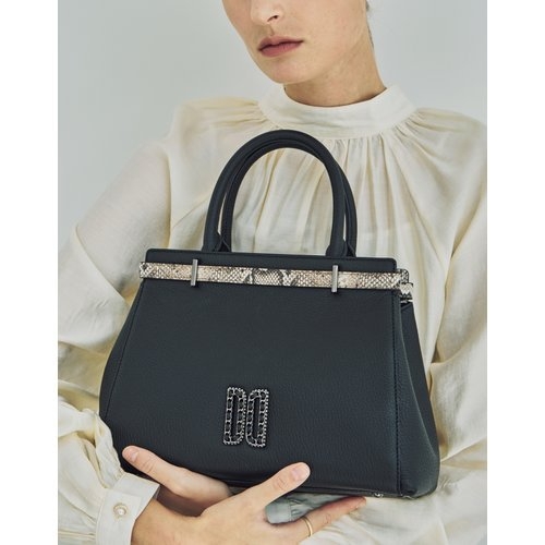  닥스 NEW DD AMBER 블랙 파이톤 배색 가죽 토트백 M DCBA4F083BK