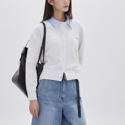 ZOOC 울 블렌디드 카라 디테처블 니트 가디건 Z261KSL004이미지입니다. 누르면 해당 게시물로 새창이동합니다.