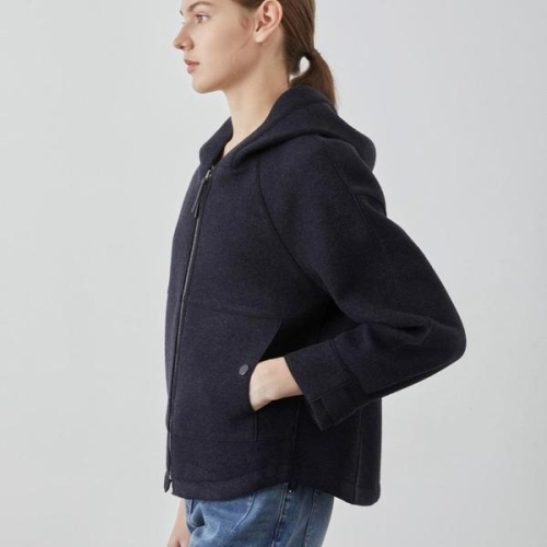 올리비아로렌 DP02 봄점퍼 봄점퍼로후드가있어발랄하게착용가능해요 VV C CL5S S46164144이미지입니다. 누르면 해당 게시물로 새창이동합니다.