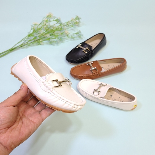 보니슈 보니슈 버클 아기로퍼 아동단화 아기신발 여아 남아 데일리룩 가을