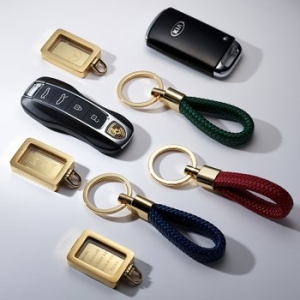 대한민국금거래소 메세지 순금 골드바 키링 0.3g이미지입니다. 누르면 해당 게시물로 새창이동합니다.