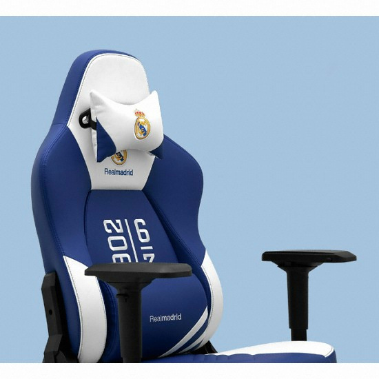 제닉스 레알 마드리드 프리미엄 게이밍 의자_이미지
