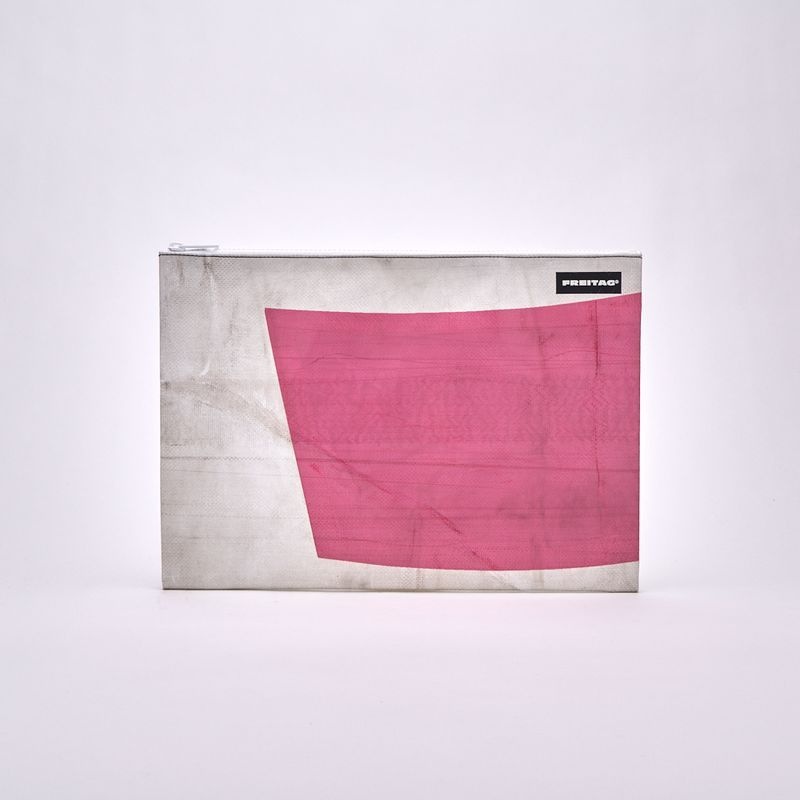 F08 DAN_01062 251151