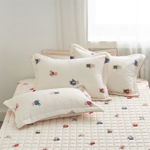 곰탱이 사계절 베개커버