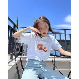조이 같은 스타일 복숭아 프린트 라운드 넥 반팔 루즈 티셔츠 이쁜236177