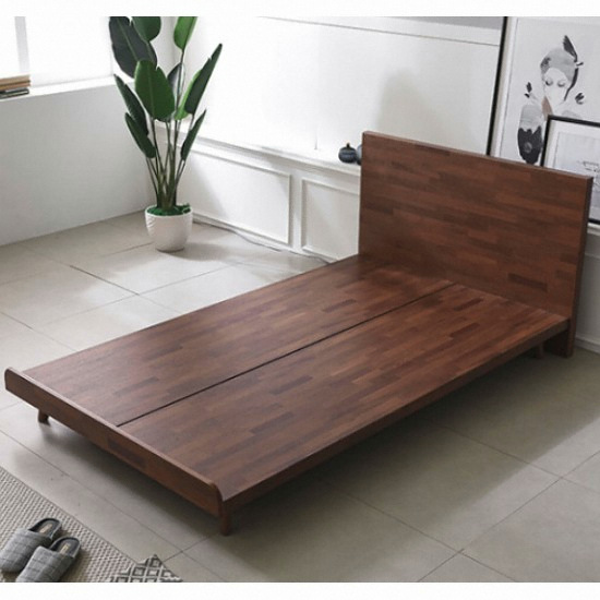 ���Ͱ��� ��ư �ֹٿ� ����� ħ�� Q