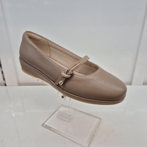 ��ĭ�� HC11 �簡�� ����ȭ �ʰ淮 ���� ������ N1P9U51K327 S42513972