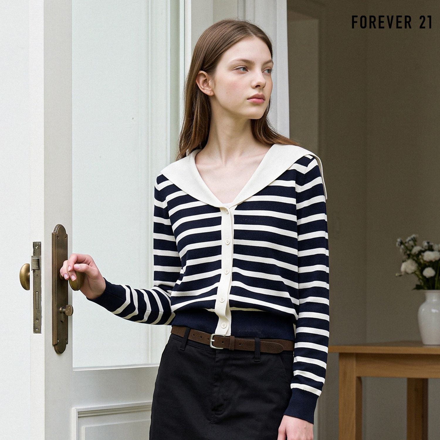  FOREVER21 스트라이프 세일러 넥 크롭 니트 가디건 FTDCCD002