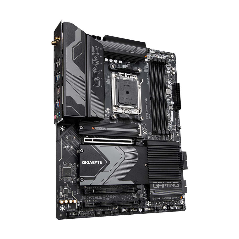 GIGABYTE X670 GAMING X AX ���̾���
