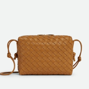 BOTTEGA VENETA 스몰 루프 카메라 백 723548V1G112593