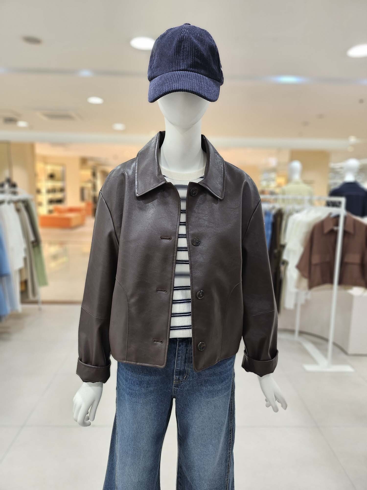 올리브데올리브 세미 크롭 레더 자켓 YY6AJF07