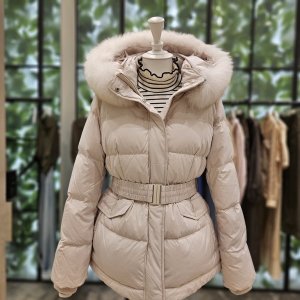 슬림핏 벨티드 숏다운 D244PSG272