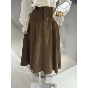 레코브 턱장식 플레어 스커트 LC31EXSK551X