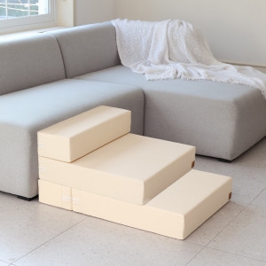 �������� �ÿ�������� ť�� ���̽� ������ ��� ������ ħ�� ���� �� ���� Ư����