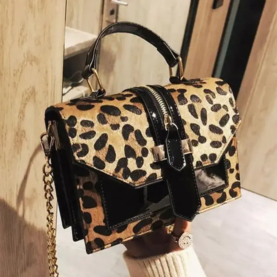 �����ĵ� UPP750A4 �������� �ڵ�� �̵�� ����� ũ�ν���