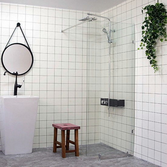 투명 파티션 750 샤워부스이미지입니다. 누르면 해당 게시물로 새창이동합니다.