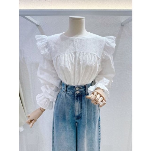 아이올리 LAP 펀칭레이스 블라우스 AS7XB193 35783834