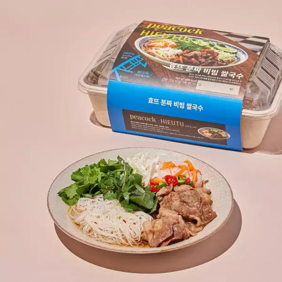 이마트 피코크 효뜨 분짜 비빔 쌀국수 740g[1개]