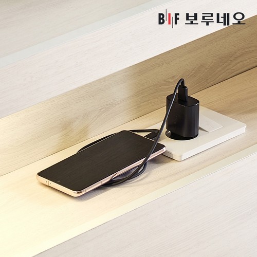 BIF����׿� �ٿ�Po 3���� ���� LEDħ�� Q