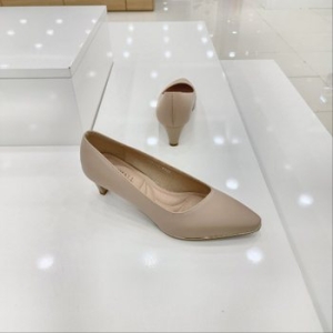 미셸 124216 여성 심플 펌프스 구두 5cm 베이지