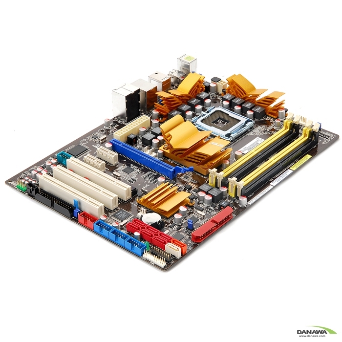 ASUS P5Q + Royal Knight STCOM