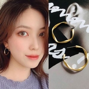 블링썸 매트골드 링귀걸이 DS BLS205 W663A94_이미지