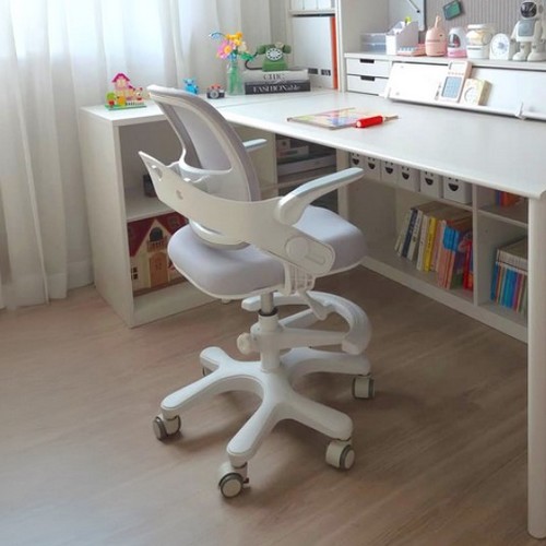 써밋퍼니처 투노 에이루 어린이 초등학생 발받침 의자 커버포함이미지입니다. 누르면 해당 게시물로 새창이동합니다.