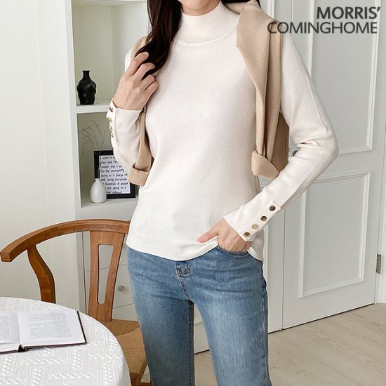  모리스커밍홈 심플 소매단추 폴라 긴팔 니트_M2309KN167C