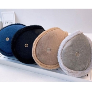 라일리 Rly 뒤로 착용하는 빅사이즈 베이직 이어홀 털 귀마개 2개 11317807