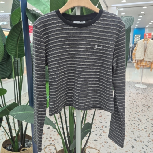 티앤티 봄 크롭 티셔츠 C26B3FTS028GYIC_이미지