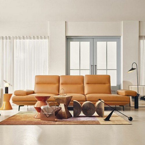 에싸 프레소 스윙기능 베티버 천연가죽 소파 4인용이미지입니다. 누르면 해당 게시물로 새창이동합니다.