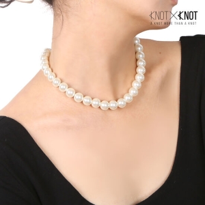 KNOTXKNOT 필수 러블리템 12mm 국내산 와이어 진주 목걸이