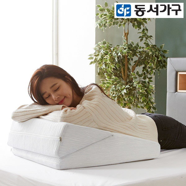 동서가구 ㅤ카나 니트 다용도 삼각쿠션_이미지