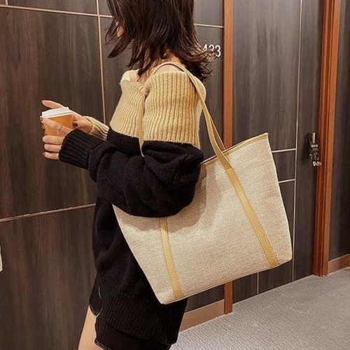 모모 BZJK9KLL_49 숄더백브라운 캔버스_이미지