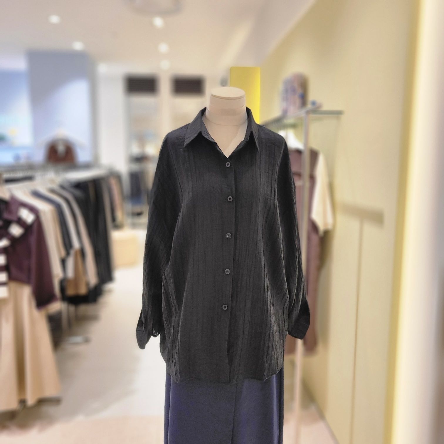 더틸버리 임박상품 TR9N0BL12W 링클칼라셔츠블라우스_이미지