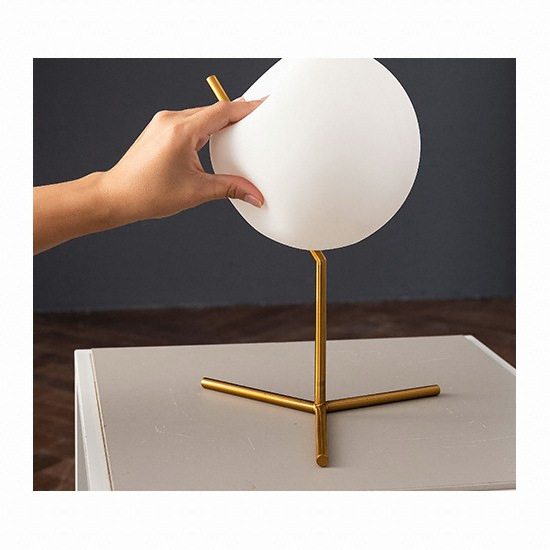 서웅씨엔씨 스피아노 LED 엘도라 충전식 무드등_이미지