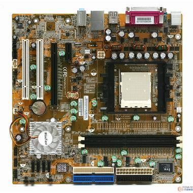 FOXCONN Winfast NF4K8MC-Mini �̵���ũ